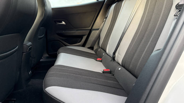 Vauxhall Mokka 1.2 Turbo 100 Design 5dr Petrol Hatchback